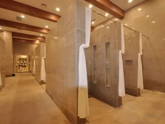 Banling Hot Spring Center