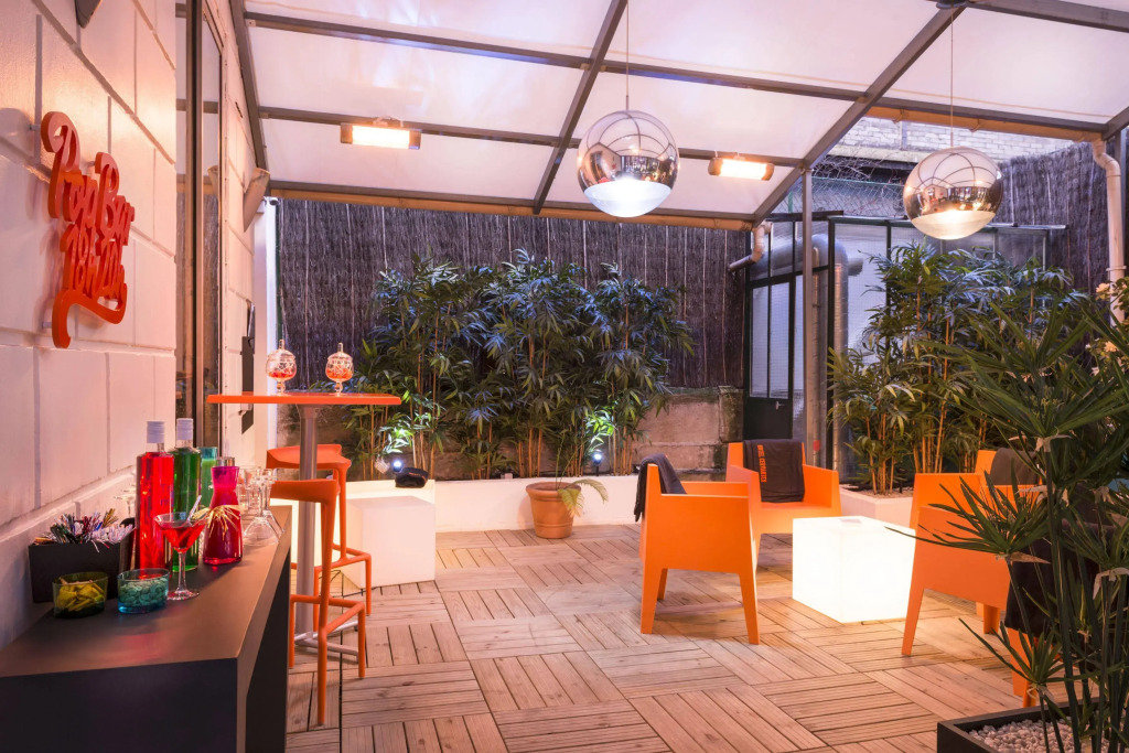 Hotel Cervantes by Happyculture