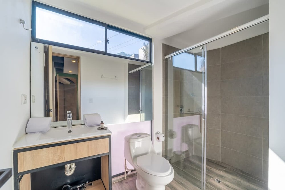 Stunning 1 BR in Chapinero