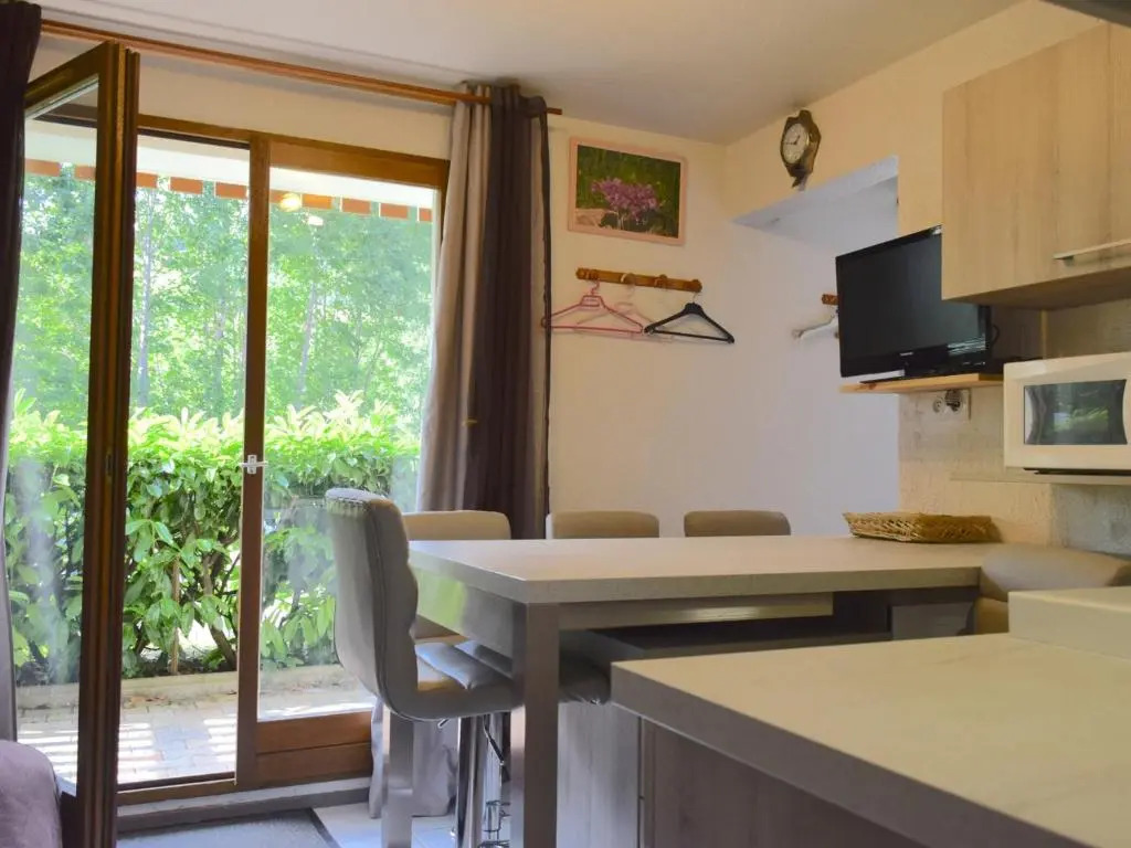 Appartement Bernex, 2 pièces, 4 personnes - FR-1-498-33