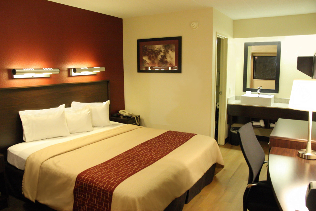 Red Roof Inn PLUS+ Mt Pleasant - Patriots Point