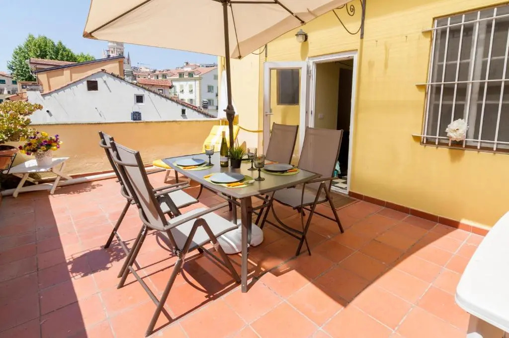 Apartment In The Heart Of Sanremo