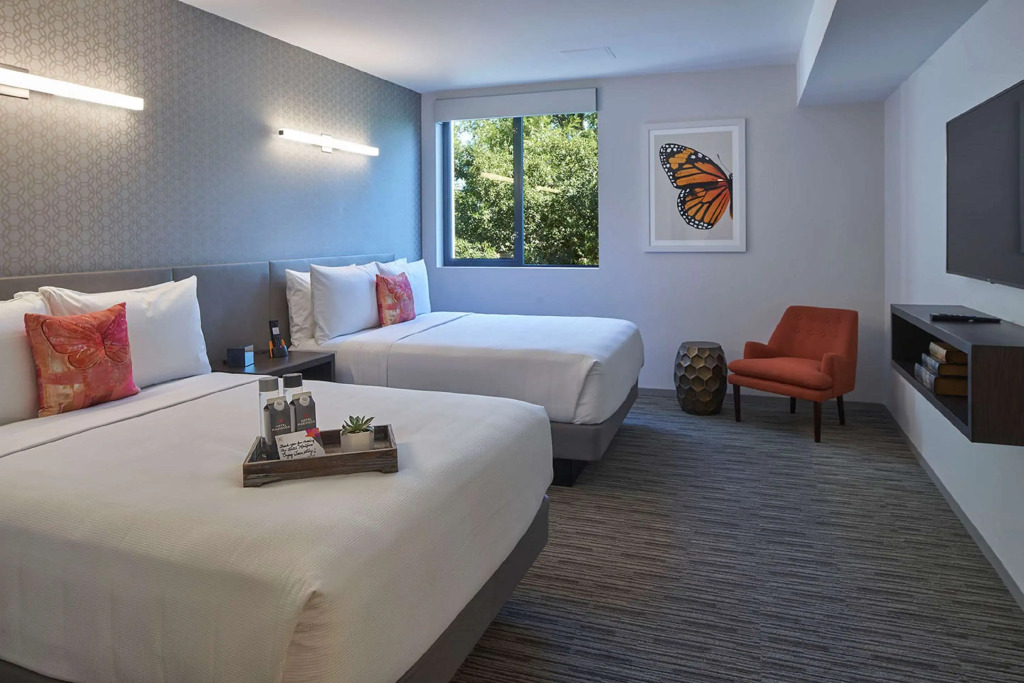 Hotel Mariposa