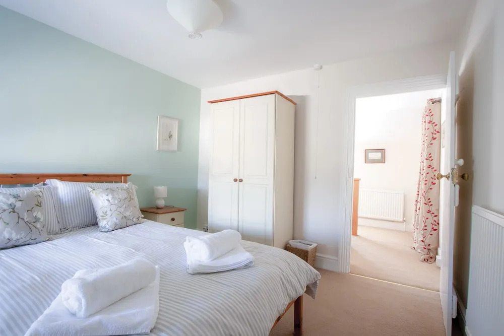 Berry Hall - Porty Eynon