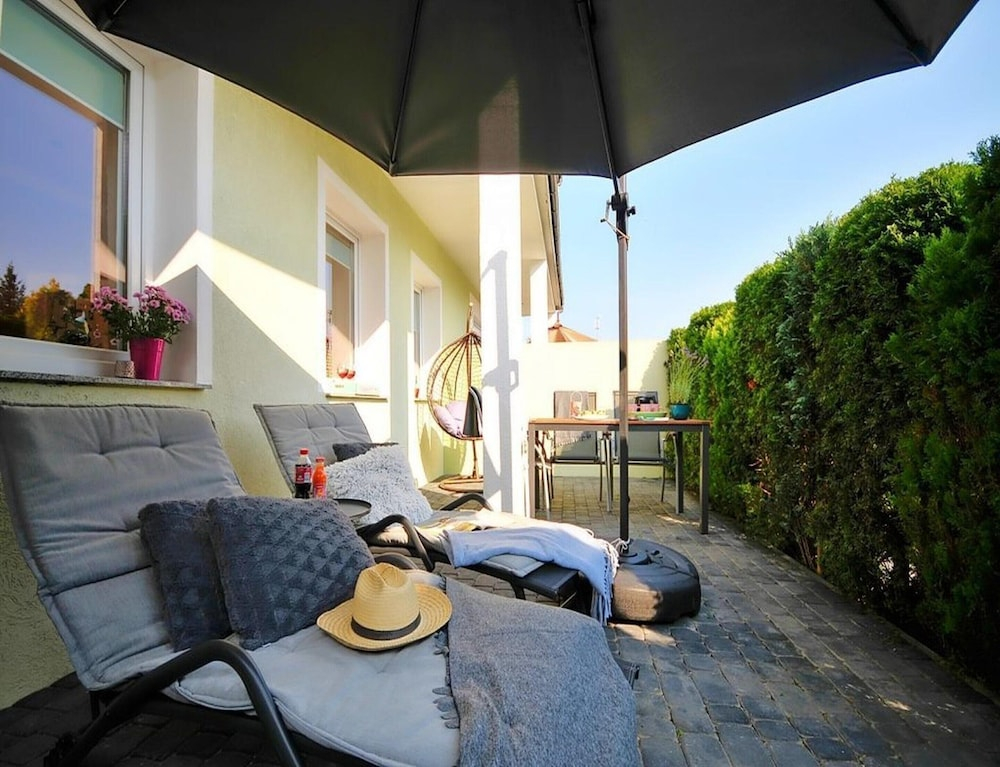 Apartment With a Terrace, Ustronie Morskie