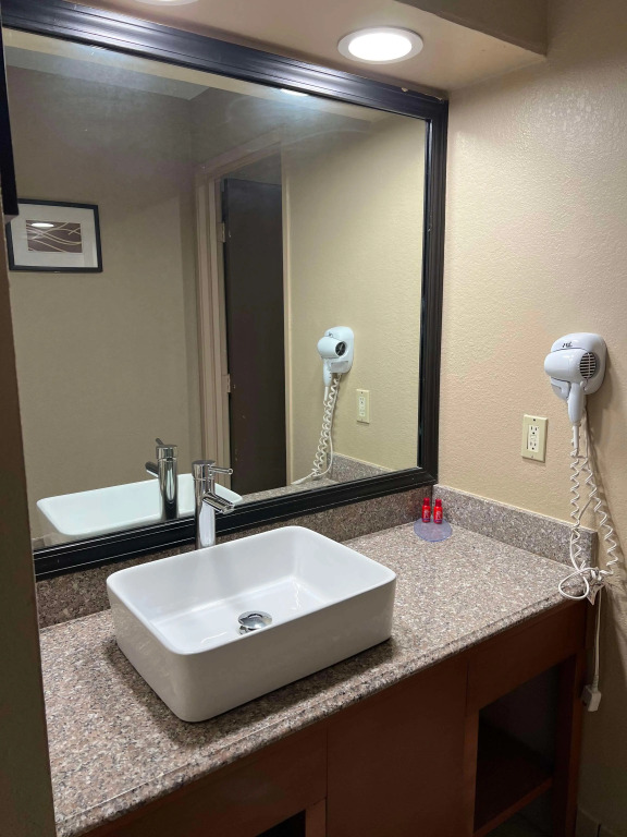 SureStay Plus by Best Western Mobile I-65