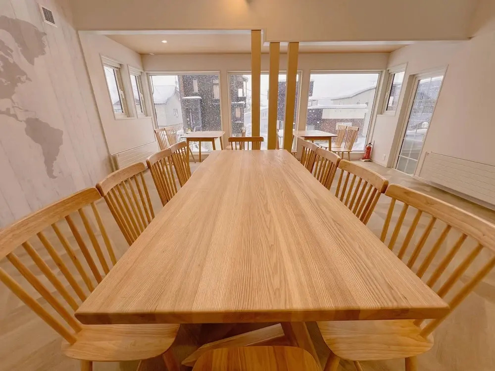 Snowball Hostel