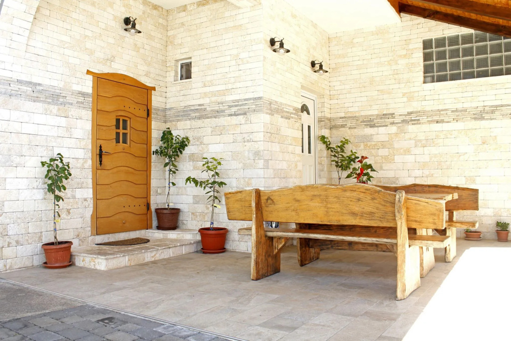 Studio apartment Old Stone: SA1 Sukosan, Zadar riviera