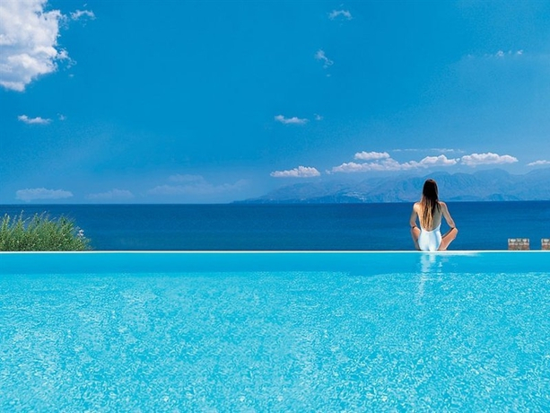 Paros Blue Dolphin FULLY RENOVATED by RIVEA GROUP