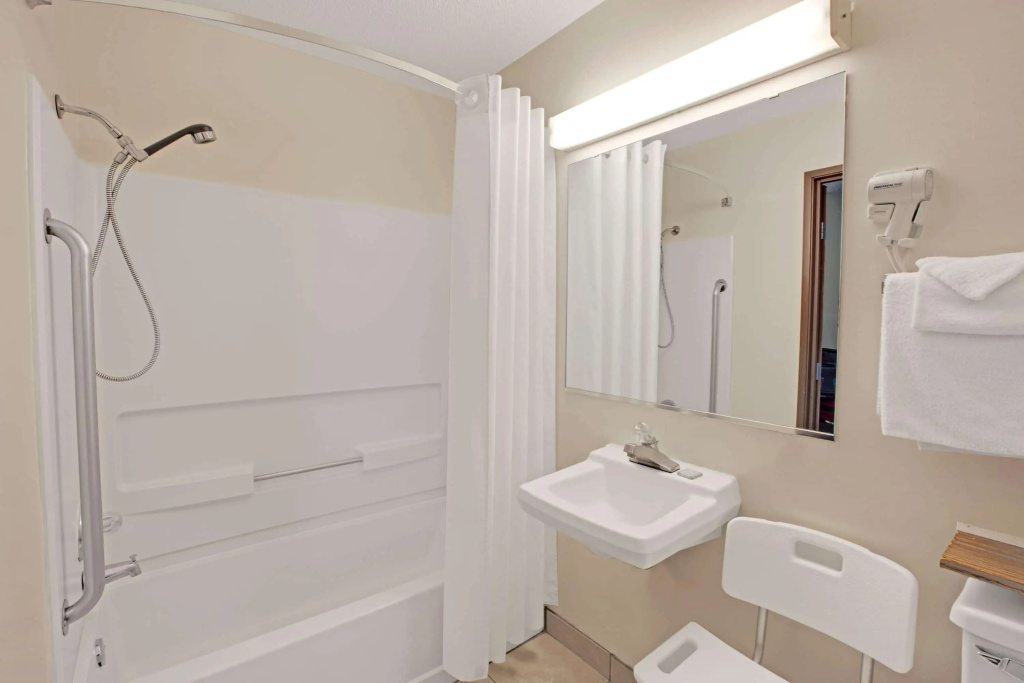 Baymont Inn & Suites Richmond