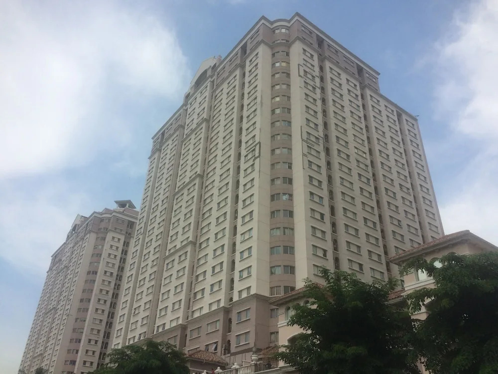 2Br Apartment Gading Mediterania Residence with Android TV