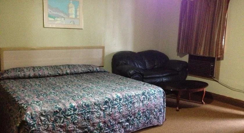 College Inn Motel
