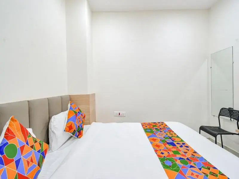 Fabhotel Narsingi