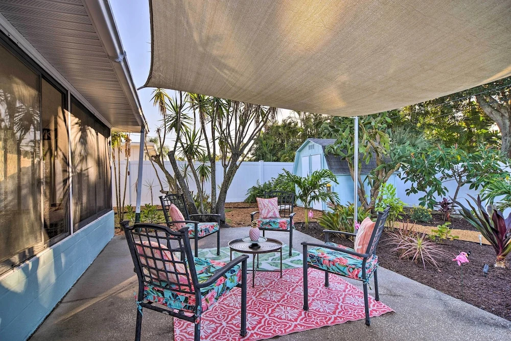 Lush Seminole Surf Inn w/ Backyard Fire Pit!