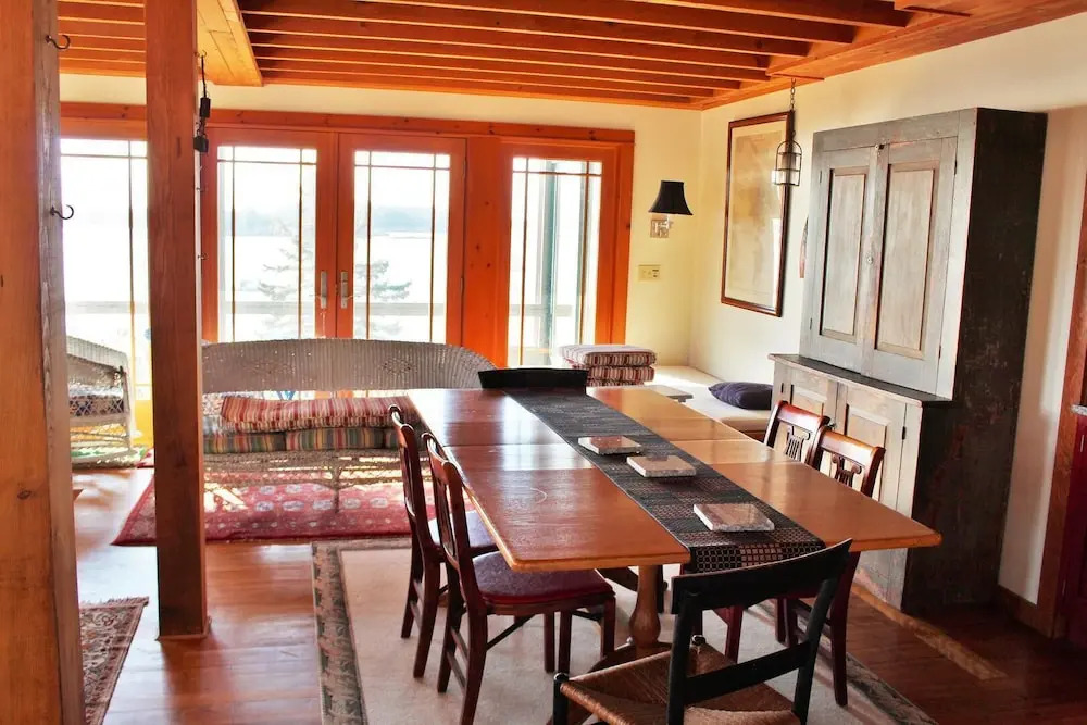 Gulls Ledge - Four Bedroom Home