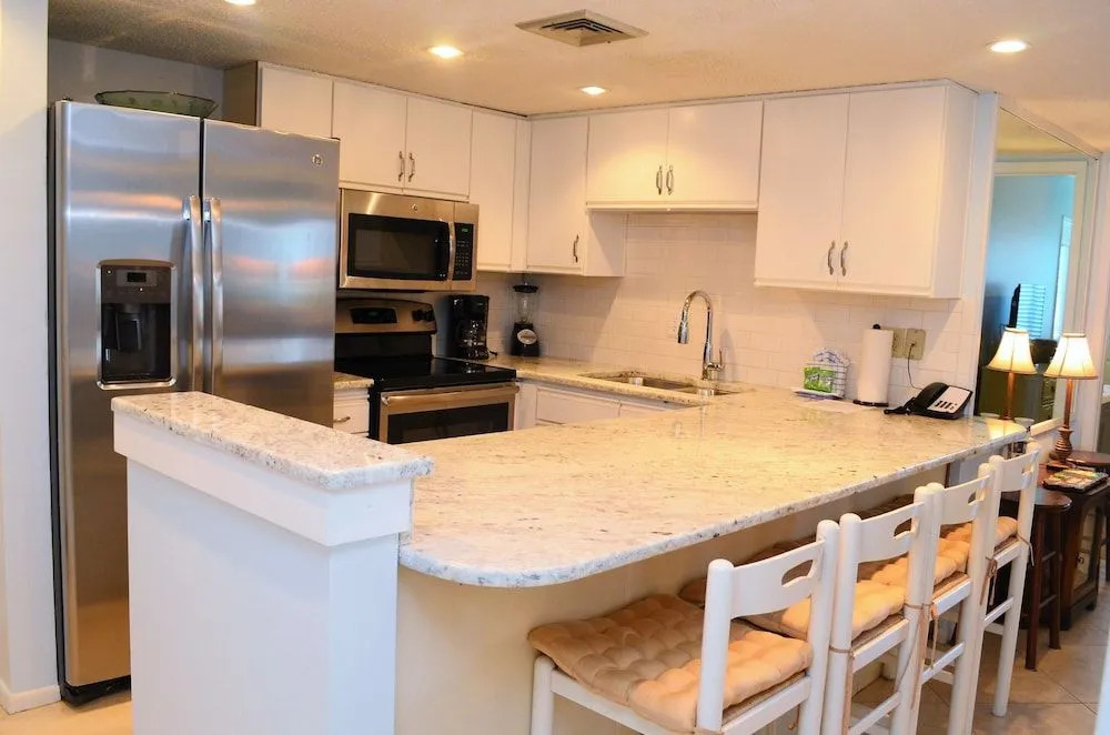 Gulf Shore Condo #517 2 Bedrooms 2 Bathrooms Condo by Redawning