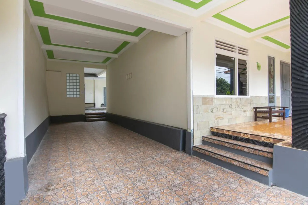 OYO 3210 Villa Aisya