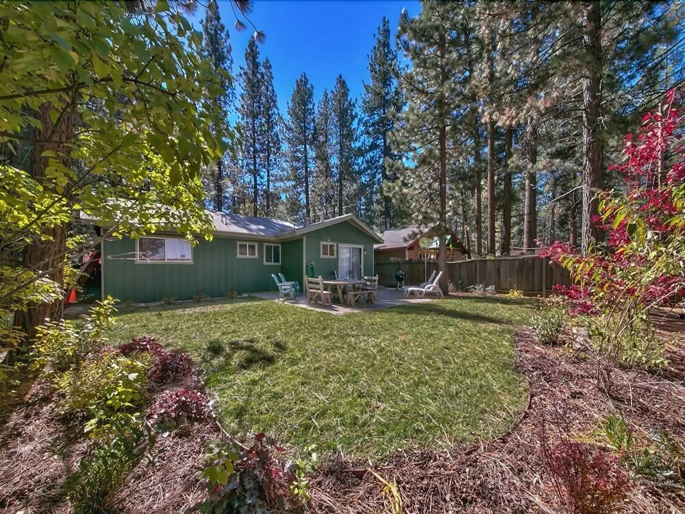 The Stanford 865S - 3 Br home by RedAwning