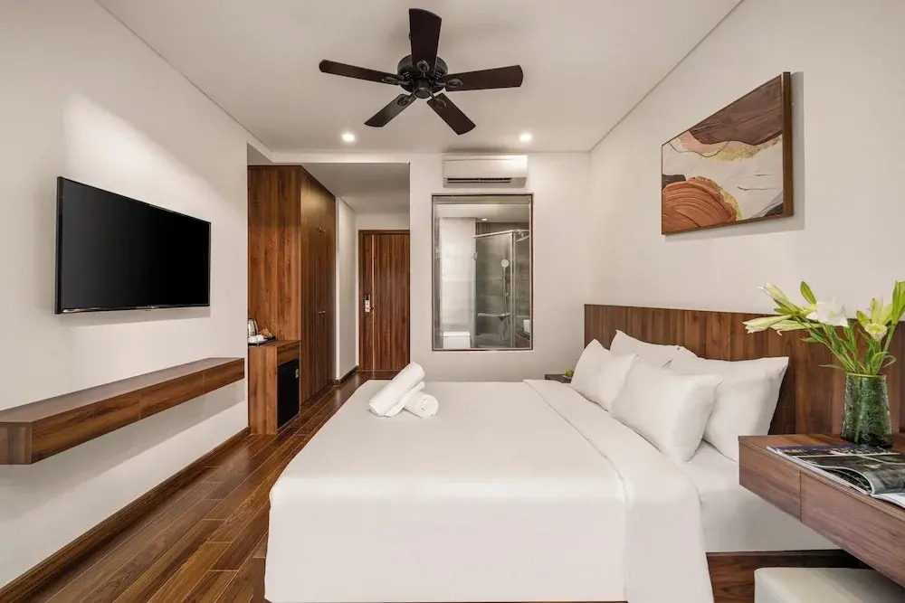Zen Lotus Hotel & Apartment