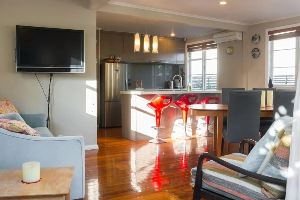 2 Bedroom Garden Oasis in Mount Eden