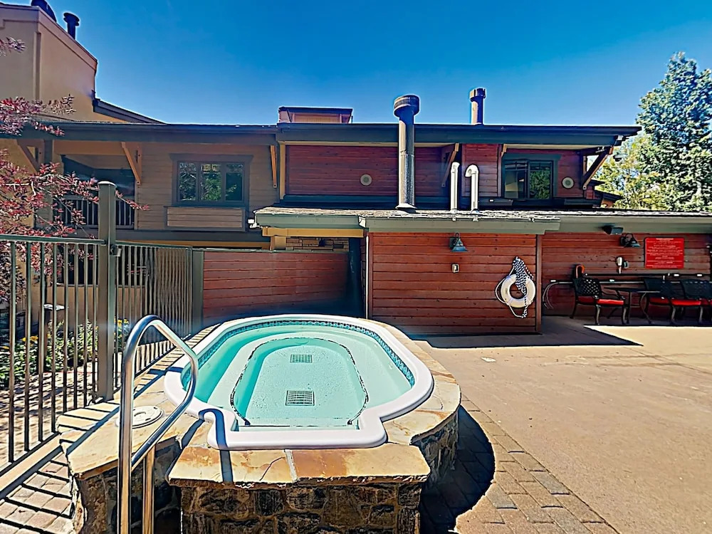 2315 Apres Ski Way Condo Unit 214