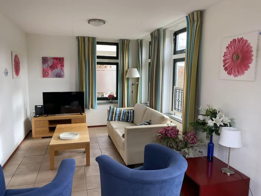 Detached Holiday Home in Schoorl With Garden