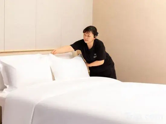 Rezen Anmei Hotel (Shenzhen Guanlan Fushikang Zhangge Kejiyuan)