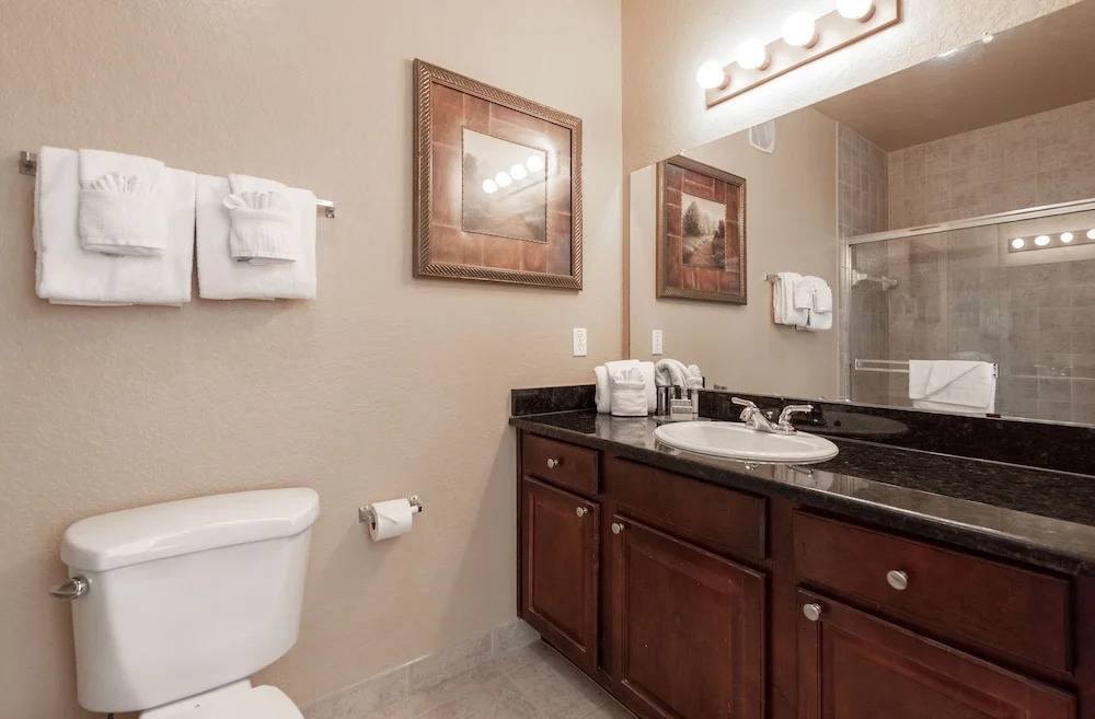 1351tt Unit 8407 - Tuscana Resort 2 Bedroom Condo by RedAwning