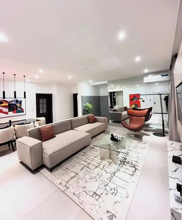 Devon's Villa and Apartment