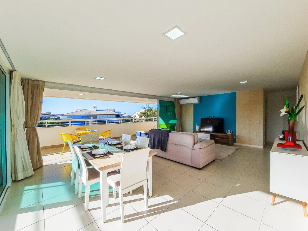 Golf Ville Cobertura Lateral ClubeHouse 10 Pessoas