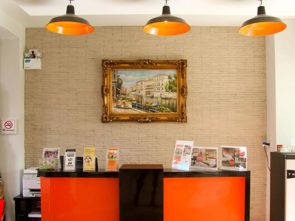 Thada Chateau Hotel