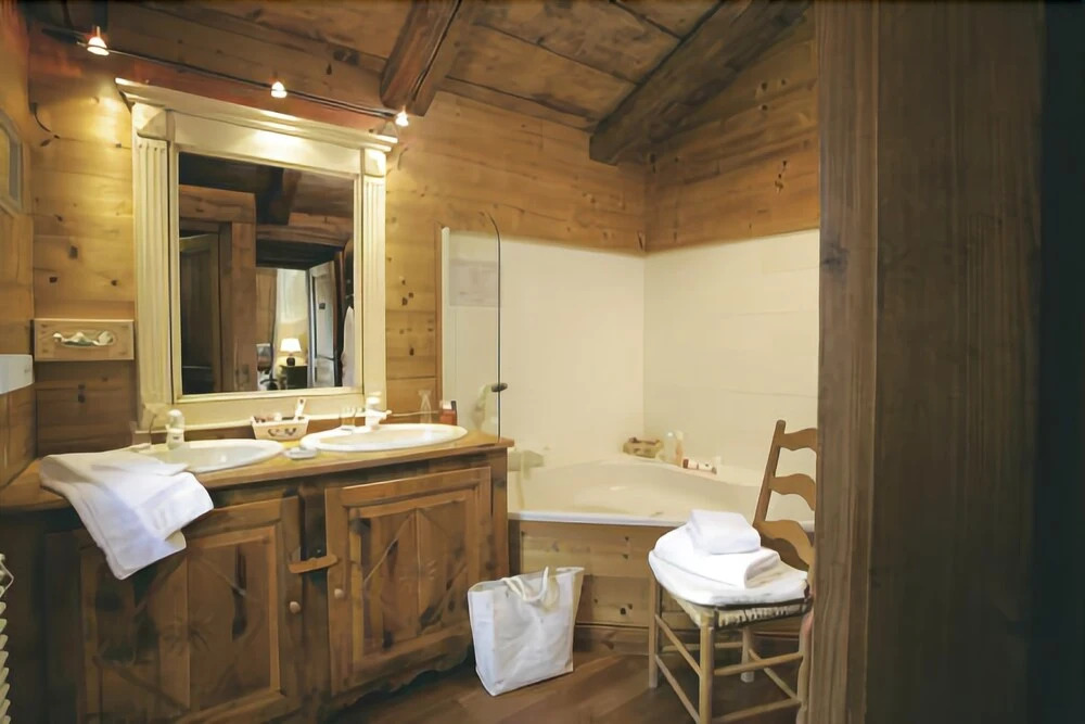 Les Chalets de la Serraz