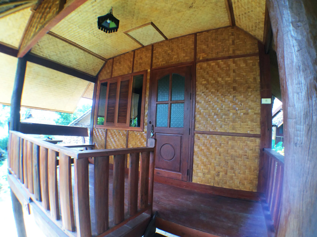Pai Country Hut