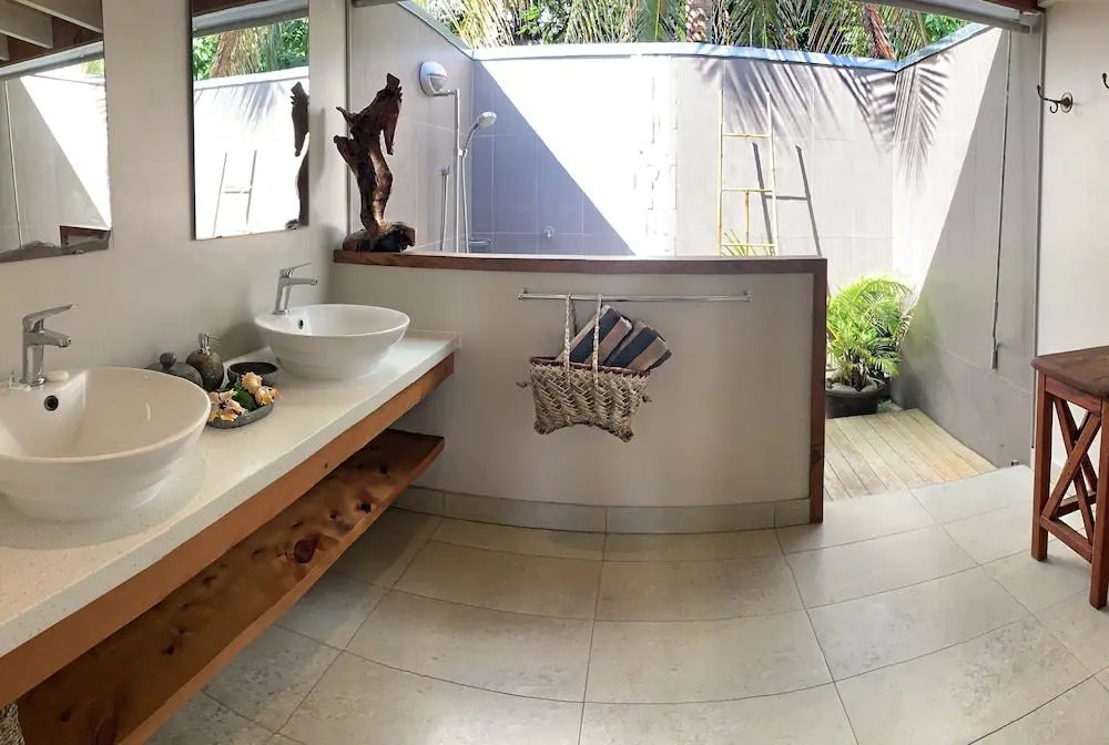 Oarsman's Bay Lodge - Adults Only