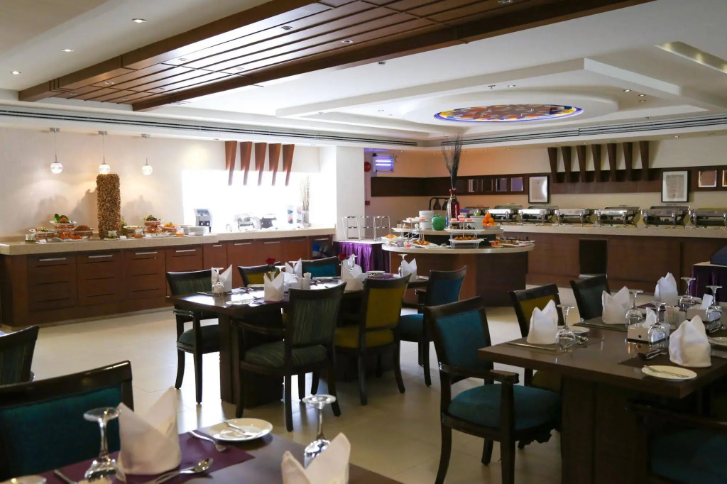 Sumou Hotel Al Khobar