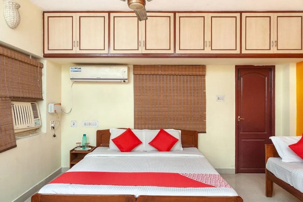 Oyo 7853 Pearl Corporate Residency