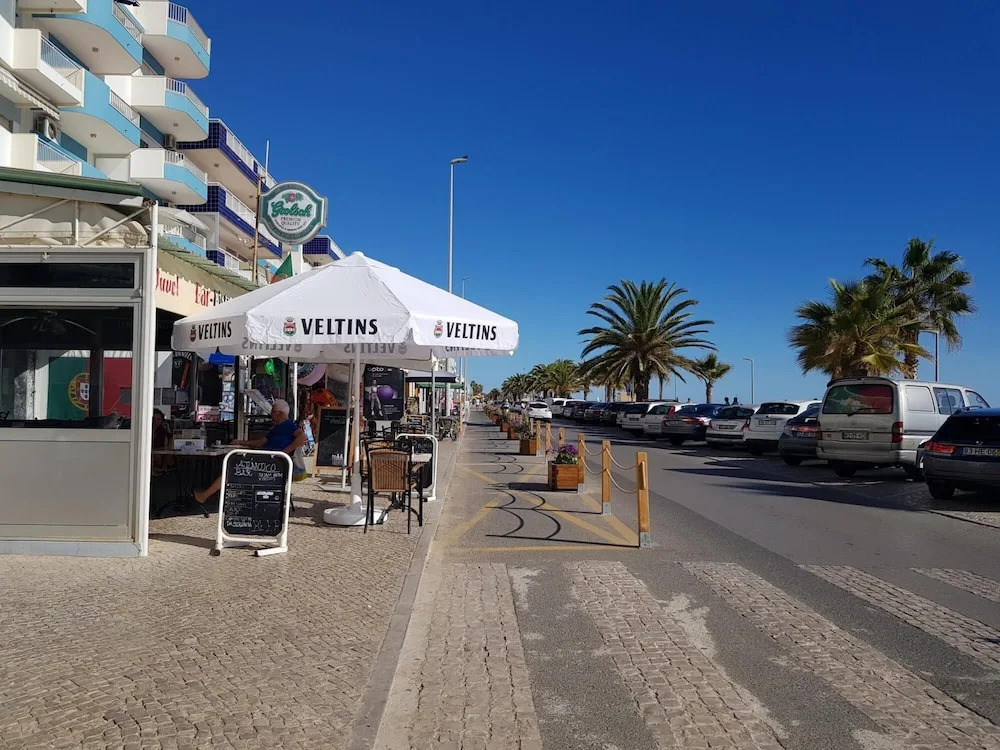 T1 Pontemira 5 - 50M Praia Wi-fi 4 Pessoas