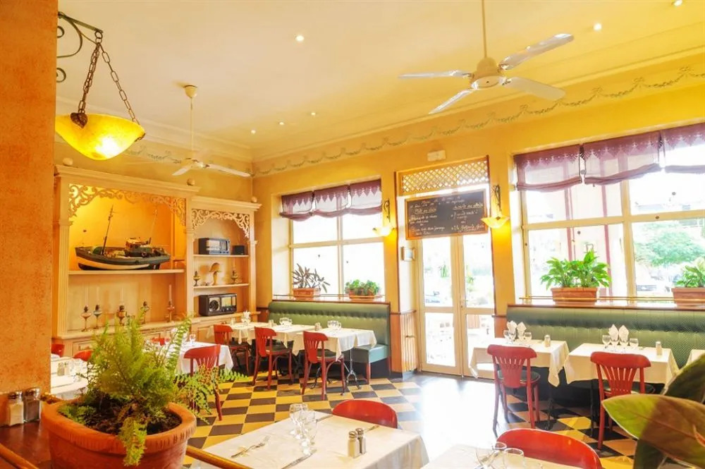 Hotel De France