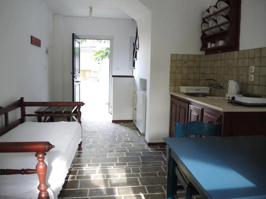 Utopia Hotel Apartments