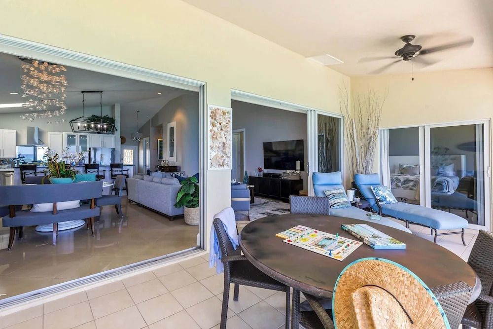 NEW Sleeps 10 - Laguna Del Mar 19 - Seven Mile Beach
