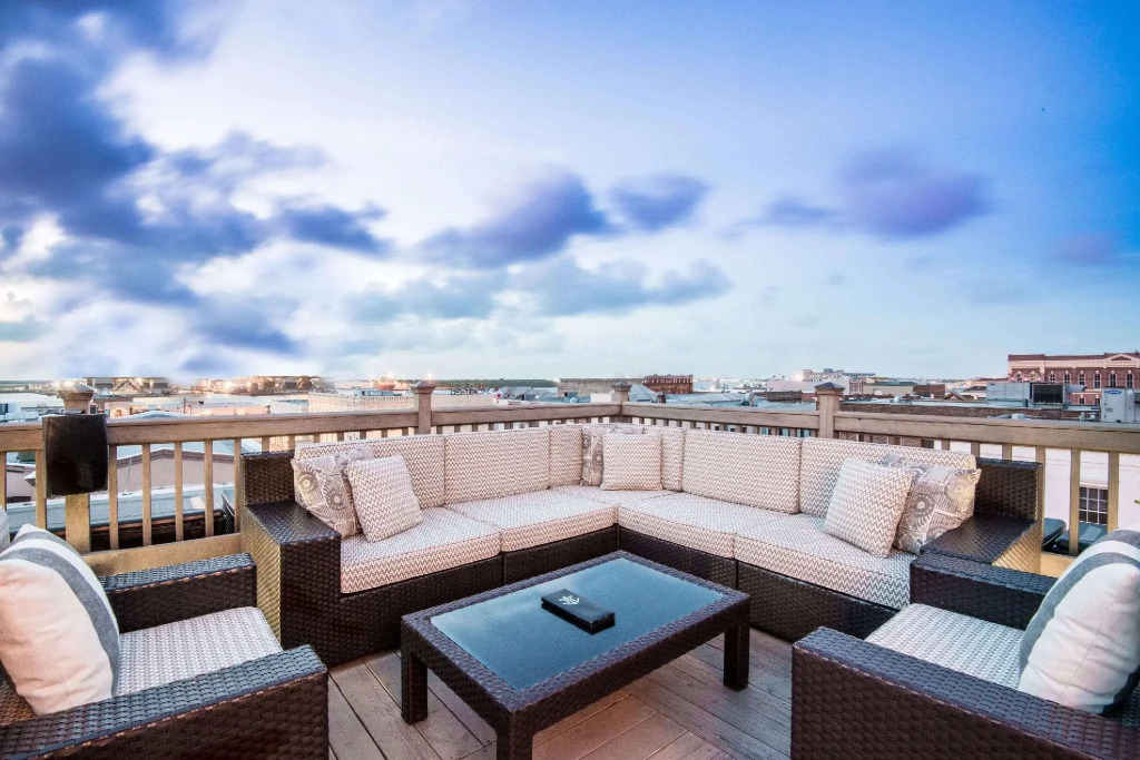 The Tremont House, Galveston, a Tribute Portfolio Hotel