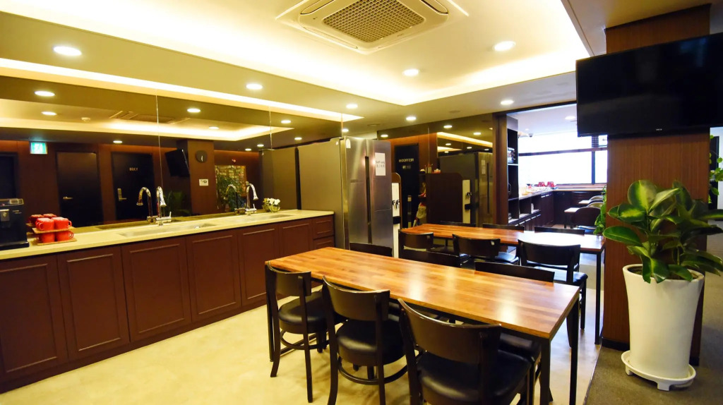 57 Myeongdong Hostel