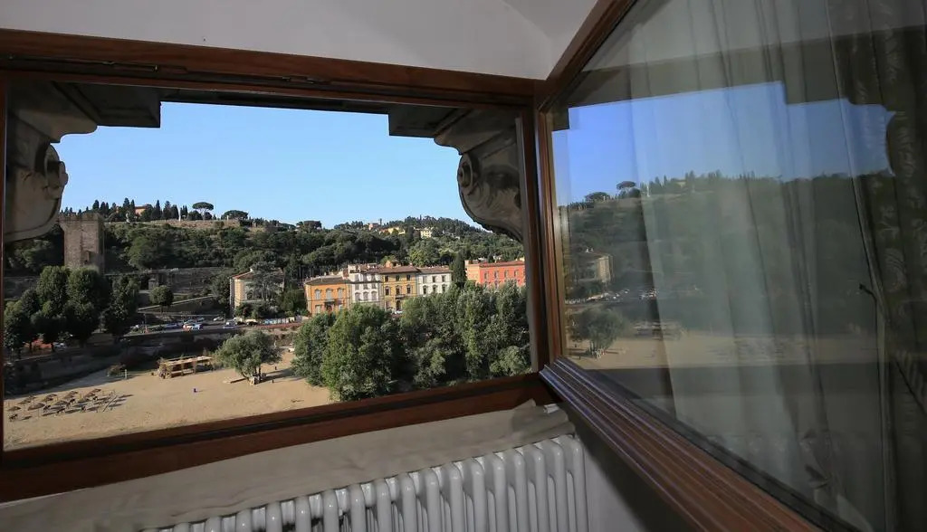 Santa Croce View Cool & Air Condizioned Private Entrance Apartment