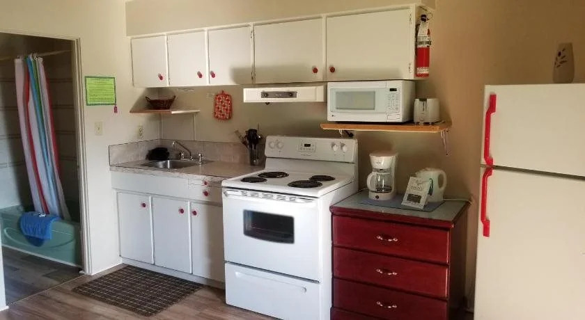 Riviera Motel
