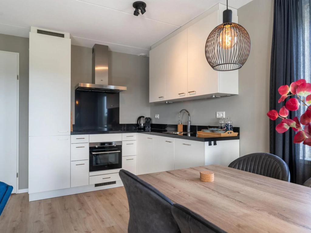 Fine holiday home 300 m from the Oosterschelde estuary