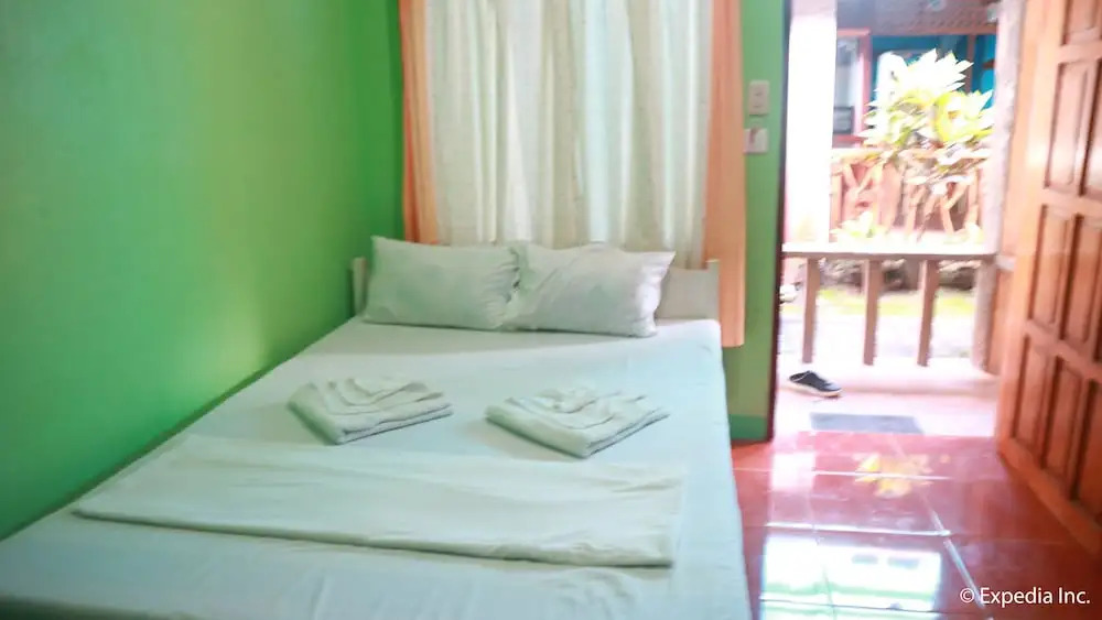 Julys Haven Seaside Pension Camiguin