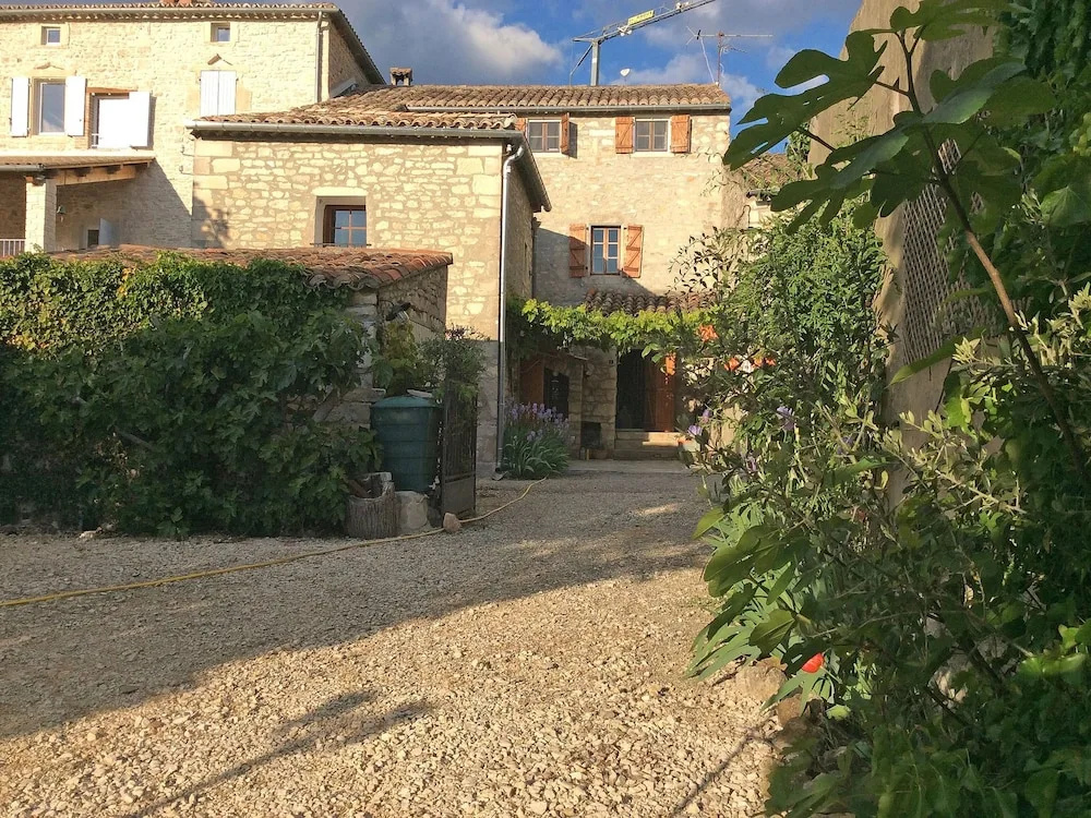 Charming villa with private pool and phenomenal views