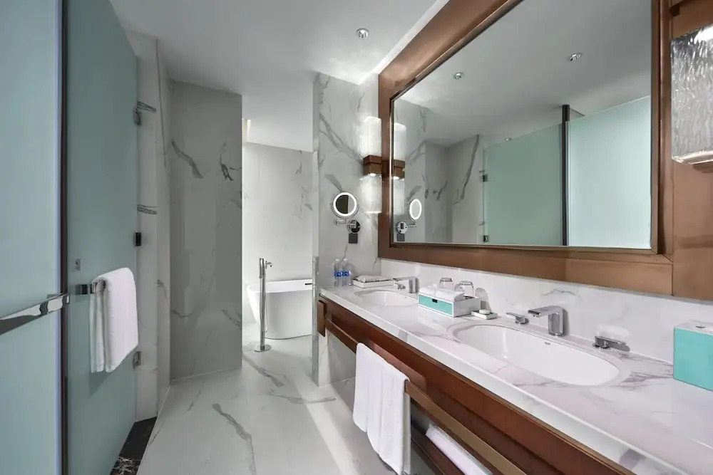 Yuanchang Grand Harbourview Hotel