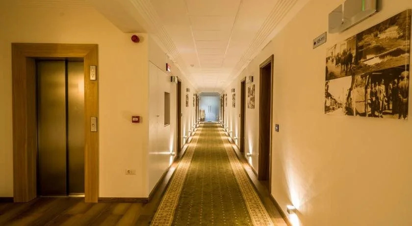 Mirage Resort & Spa