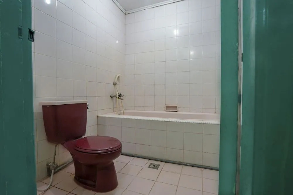 OYO 1389 Hotel Carissima
